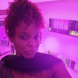 Meet your Posher, Antwanika